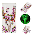 Pikkukuva 1 / 2: Huawei P30 Hohtava kuvioitu suojakotelo - Kukkainen Peura Multicolor