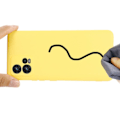 Miniatyrbillede 2 af 2: Matte Liquid silikone cover til Motorola Moto G72 - Gul Yellow