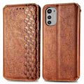 Pikkukuva 1 / 2: Nahkakotelo With A Stylish Rhombus Imprint For Motorola Moto E32s / E32 / G22 - Ruskea Brown