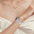 Miniatyrbild 2 av 2: Apple Watch Series 8 (45mm) / Watch Ultra klockarmband i rostfritt stål med 5 pärlor - Silver Silvergrå