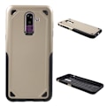 Miniatyrbillede 1 af 2: Samsung Galaxy J8 (2018) beskyttelsesetui i kombimaterialer med nupret ameringaoverfalde - Guld Gold