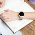Miniatyrbillede 2 af 2: Samsung Galaxy Watch (42mm) erstatnings urrem i silikone med stribet tekstur - Grå Beige