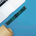 Miniatyrbillede 5 af 6: Samsung Galaxy Watch 5 / 5 Pro / 4 urrem i resin-stil - Sortliggrøn Green