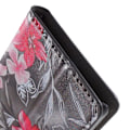 Miniatyrbillede 2 af 2: Moberg Huawei Ascend P8 Læder Etui Med Kortholder - Røde Blomster Multicolor