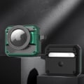 Pikkukuva 2 / 6: AirPods Pro 2 / AirTags suojakotelo koukulla - Punainen Red