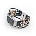 Miniatyrbild 1 av 2: Fitbit Charge 5 klockarmband i läder med moderiktig dekor - Svart Svart