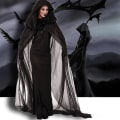 Pikkukuva 4 / 5: Grim Reaper -naisen läpinäkyvä huppuun kiinnitetty viitta -asu L