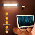 Pikkukuva 2 / 5: LED-yövalolista USB-liitäntään, liikeanturilla, makuuhuoneeseen ja keittiöön