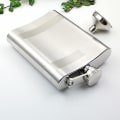 Miniatyrbilde 2 av 5: 8oz Hip Flask i Rustfritt Stål med To Polerte Linjer og Trakt