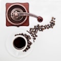 Miniatyrbild 5 av 5: Kaffebönkvarn Trä Manuell Hand Rostfritt Stål