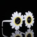 Miniatyrbild 4 av 5: Solrosformade Solglasögon Hawaii Party Kostymglasögon (Vita) 2 stycken White