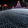 Miniatyrbillede 2 af 5: 3x2m Lysstreng med 320 LED'er Varmt Hvid Fest Bryllup