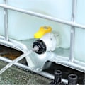 Miniatyrbilde 4 av 4: Plast IBC Adapter Connector Slange Lås Vannrør Tap Tank Tilbehør For IBC 60mm Grov Tråd 1stk-svart