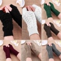 Miniatyrbilde 3 av 5: Unisex Strikket Fingerløse Vinterhansker Myke og Varme