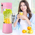 Miniatyrbilde 5 av 5: Juiceblender for Shakes og Smoothies - Mini Camping Utendørs Bærbar Blenderkopp Elektrisk USB