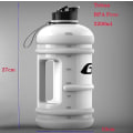 Miniatyrbilde 3 av 3: 2200ml Stor Vannflaske Lekkasjetett Shaker Sport Reise