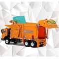 Miniatyrbilde 2 av 5: Søppelbil med aluminiumsfat 1:24 (oransje)