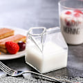 Miniatyrbillede 2 af 4: 2-pak Glas Mælkekarton Klar Mini Flødekande Pitcher Saftflaske