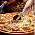 Miniatyrbilde 5 av 5: Profesjonell pizzakutterhjul i rustfritt stål. Oppvaskmaskinsikker. Også for sukkerverk, bakverk, hjemmelaget pasta, urter, lett å rengjøre (1 stk)