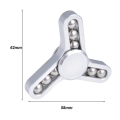 Miniatyrbild 4 av 5: Fingertip 9 Pärlor Legering Triangulär Handspinner För Barn Vuxen Stressreducerande