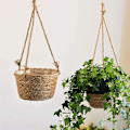 Pikkukuva 3 / 5: 20 cm:n riippuva olkipenkki juuttinarulla - Wicker-seinäripustuskorin
