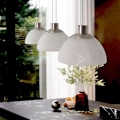 Pikkukuva 4 / 5: LED-riipusvalaisin harjattu nikkelilasi 3-lamppu opal