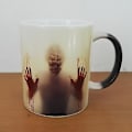 Miniatyrbild 3 av 5: Nyaste The Walking Dead Kaffemuggar Värmefärgförändrande Kopp