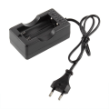 Miniatyrbillede 2 af 5: Bærbar LED Dobbelt Batterilader til 18650 Li-ion HR-168AA