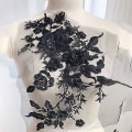 Miniatyrbild 3 av 3: Broderad Applikation Spets Tyg Pärlblommor Dekoration