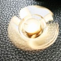 Miniatyrbild 1 av 5: Lätt Mini 2-bladig Metall Handspinner i Mässing för Vuxna