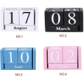Miniatyrbilde 5 av 5: Trekubekalender for skrivebord, kontor og soverom