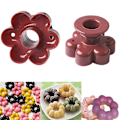 Miniatyrbillede 5 af 5: 4 stk. Kageudstikker Sæt Rund Blomst Hjerteformet Kageform Doughnut Form Plast Bageværktøj Til Hjemmebageri