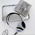 Miniatyrbillede 3 af 5: Hovetelefoner Y2k Personlighed Retro Headset Sort Mode Stil Headset Over Øre Silver
