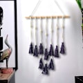 Miniatyrbild 4 av 5: Macrame Väggbonad, Vävd Retro Bonad Konst Rumsdekoration Med Kedjor För Vacker Lägenhet (lila)(1st)