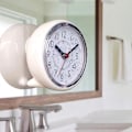 Miniatyrbillede 2 af 5: Badeværelsesvægur, Vandafvisende Sugkop Lydløs Ikke-tikkende Ure Med Stativ Til Skrivebord Soveværelse Hjem Kontor Skole (4 Tommer, Hvid) A-yuhao