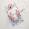 Miniatyrbillede 3 af 5: Baby Portable Skiftpude, Bleiepose, Rejseunderlag Grey Lemon