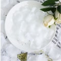 Miniatyrbilde 2 av 5: 1000 stk Silke Kunstige Roseblader Til Bryllup Blomsterfest Romantisk Natt Hvit Bd-yuhao