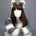 Miniatyrbilde 2 av 5: Katt Ulv Vaskebjørn Ører Og Hale Sett, Dyre Pels Hale, Øre Hodebånd, Halloween Jul Kostyme Cosplay (hvit + grå)