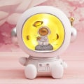 Miniatyrbilde 1 av 4: Astronaut Spargris med Månelys Piggy Bank Sparboks