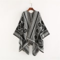 Miniatyrbilde 1 av 5: Vinter Sjal Wraps Poncho Kappe - Kvinners Varmt Åpent Foran Trykt Reversibel Overdimensjonert Teppe gray
