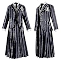 Pikkukuva 4 / 5: Naisten Wednesday Addams Deluxe -asusetti Nevermore-uniformu asu peruukit One Size without Wigs