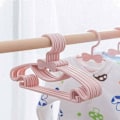 Miniatyrbild 5 av 5: Barnkläder Hängare, Plast Barnkläder Hängare, Halkfria Babykläder Hängare, Babykläder Hängare Set för Garderob Kläder (Rosa, 20 st)