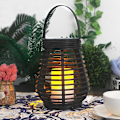 Miniatyrbild 1 av 4: Rattan-effekt solcells-LED-trädgårdslykta
