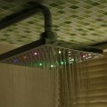 Miniatyrbild 5 av 5: Kvadratisk LED-duschhuvud med 7 färgskiftande vattenkraft 20cm ABS kromfinish 12 badrums-LED