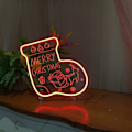 Miniatyrbild 2 av 5: Julstrumpa Neon Skylt Röd 3D Akryl LED Neon Ljus Ord XMAS USB-driven Dimbar Skrivbordslampa för Hemmakontor Jul Fest Bar Dekoration