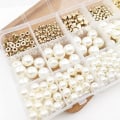 Miniatyrbilde 2 av 5: Perler til smykkefremstilling, perlefremstillingssett, hvite perleperler og gullkulehjerte stjerne flate mellomperler fremstillingssett for Diy halskjede armbånd ørepynt Diy