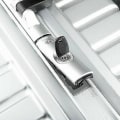 Pikkukuva 3 / 4: Monitoiminen Tsa002 007 -avainpaketti matkatavaroiden tullilukkoihin (2 kpl)