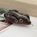 Miniatyrbillede 4 af 5: 2 stk. 5,5 cm/11 g farverige sequin kunstige frø fiske lokkemad hårde agn med kroge fiskegrej tilbehør4#