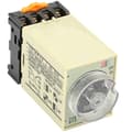 ST3PA-B 0-10S Power On Delay Timer Relay Button Control Time Relay med bas AC 220V