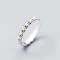Miniatyrbillede 1 af 5: Moderigtig Daisy Ring til kvinder - Blomstret, yndig, sød forlovelses- og vielsesring